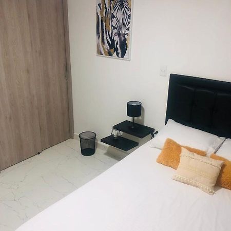 Habitacion Privada Hostel 790 Medellín Eksteriør billede